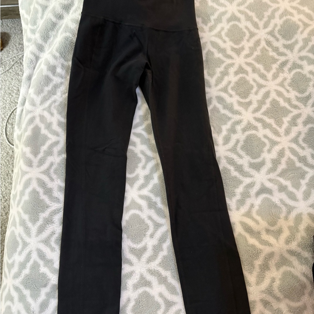 Dark Gray yoga pants but wear like leggings